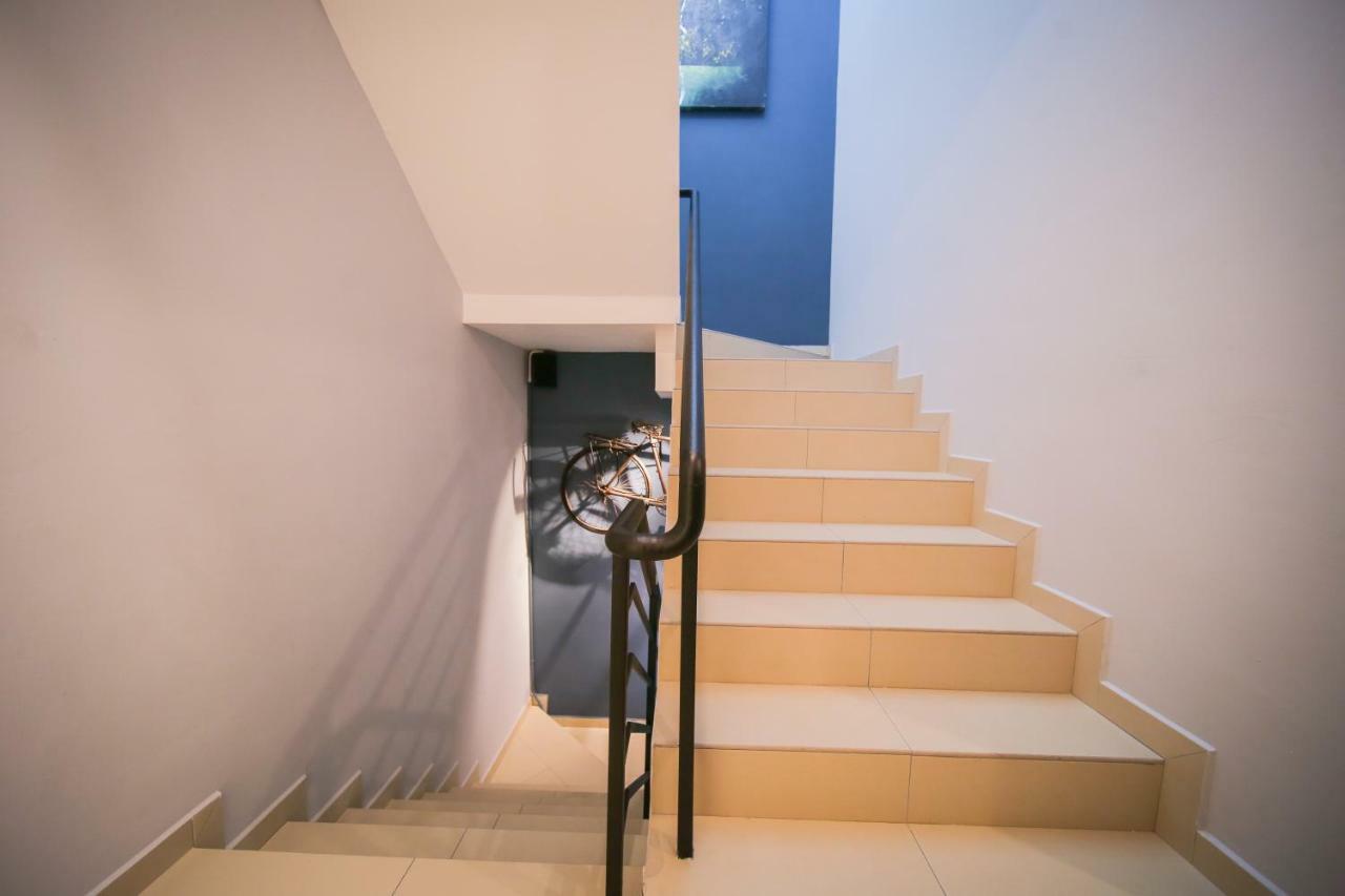 The Best Hotel In Bayan Lepas - The Lov Penang Экстерьер фото