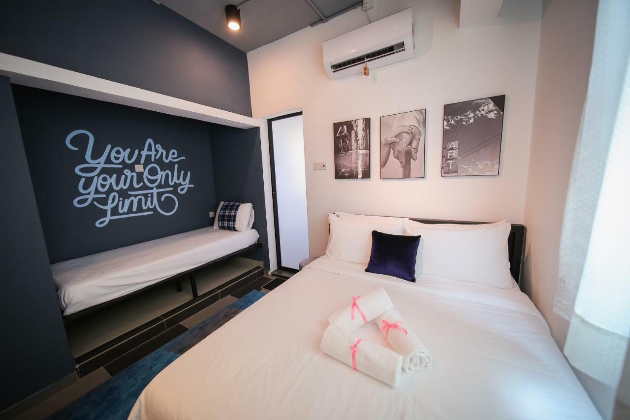 The Best Hotel In Bayan Lepas - The Lov Penang Экстерьер фото